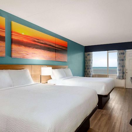 Days Inn By Wyndham Myrtle Beach-Beach Front Екстериор снимка