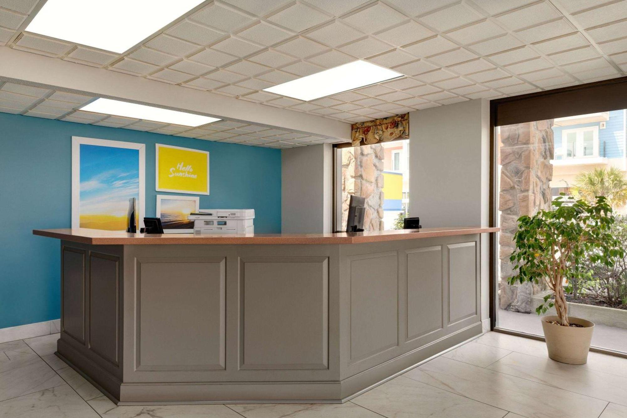 Days Inn By Wyndham Myrtle Beach-Beach Front Екстериор снимка