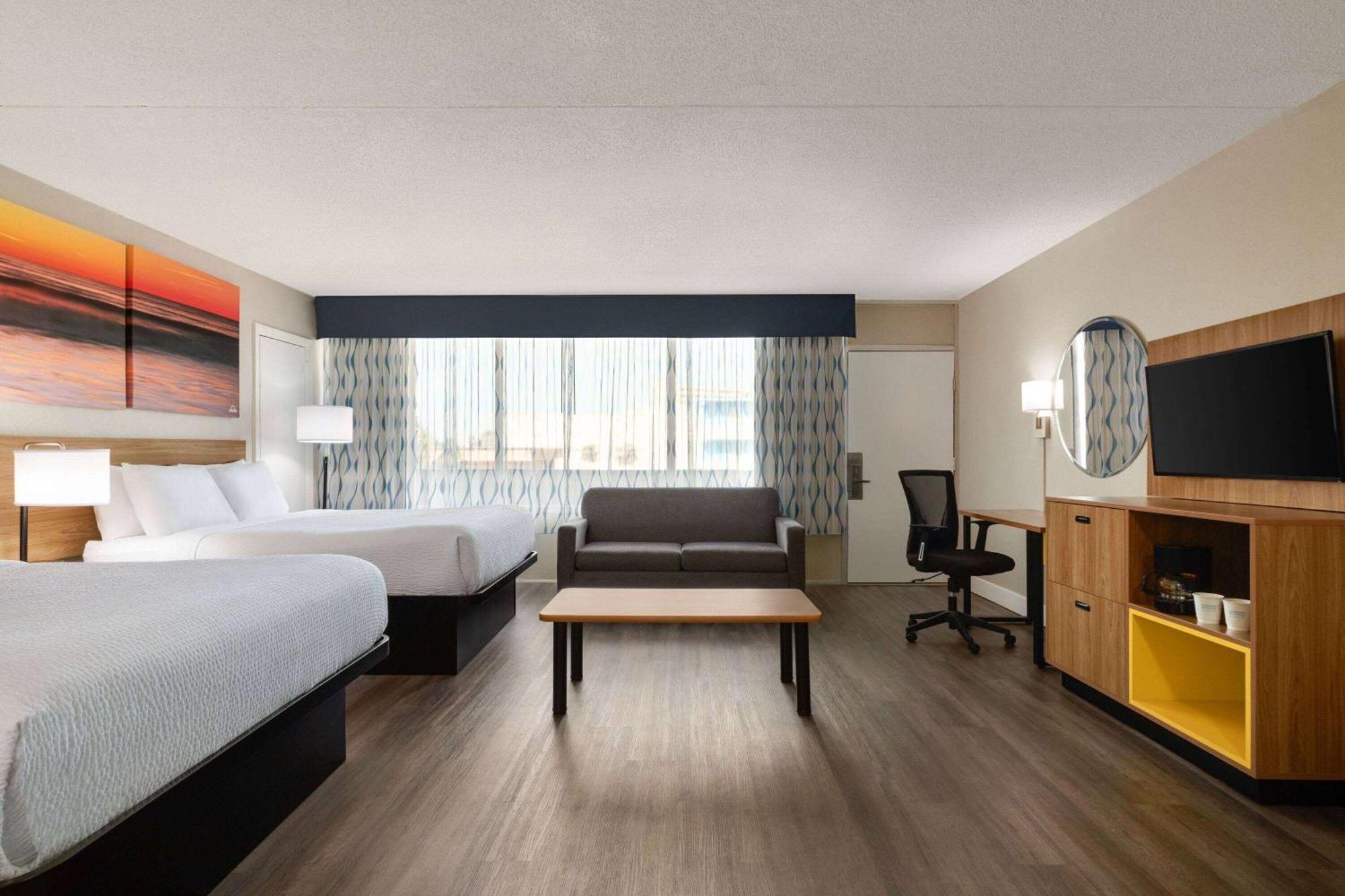 Days Inn By Wyndham Myrtle Beach-Beach Front Екстериор снимка